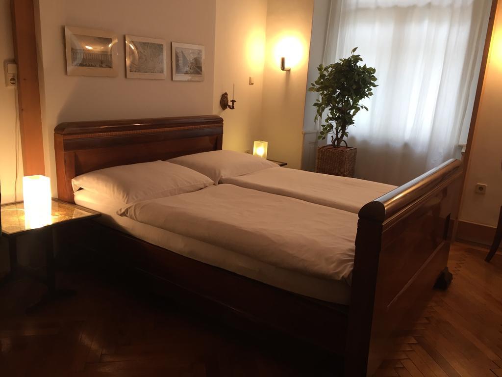 Apartment Altwien